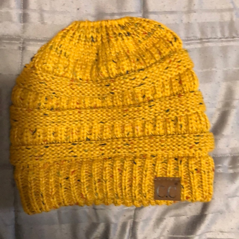 Messy Bun Beanie Tail Hat